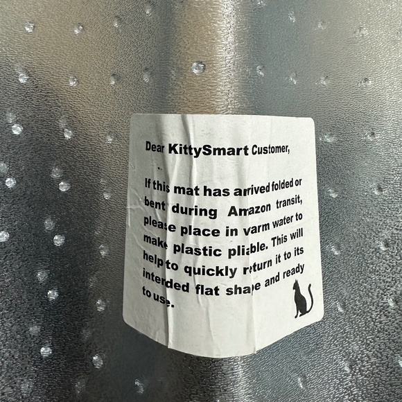 KittySmart Carpet Scratch Stopper - Stop Cats from Scratching Carpet at Doorway - Picture 6 of 8